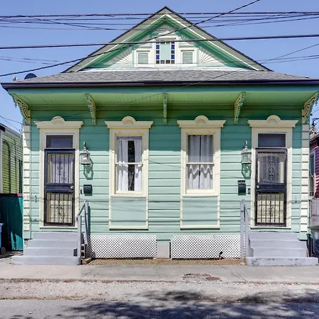 Quaint New Orleans Duplex 3 Mi To French Quarter Apartment